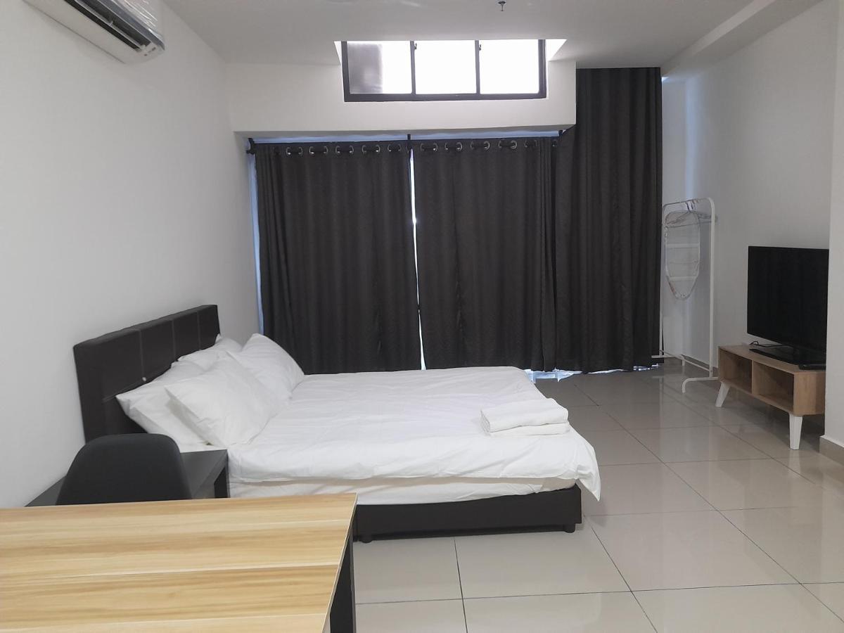 Апартаменты Pacific Towers Star Seksyen 13 Pj Jaya One Parking Pool Kitchen Петалинг-Джая Экстерьер фото