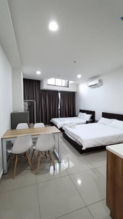 Апартаменты Pacific Towers Star Seksyen 13 Pj Jaya One Parking Pool Kitchen Петалинг-Джая Экстерьер фото