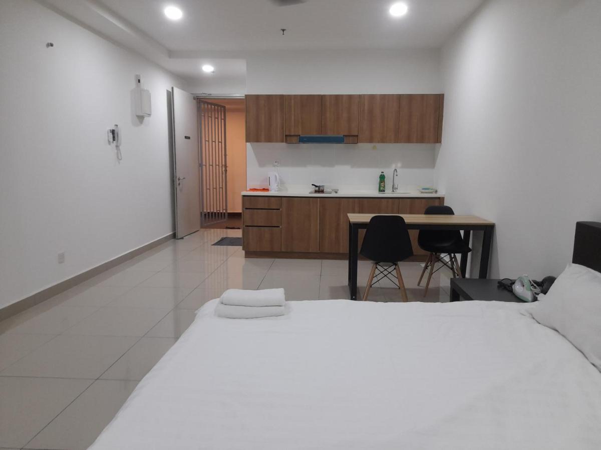 Апартаменты Pacific Towers Star Seksyen 13 Pj Jaya One Parking Pool Kitchen Петалинг-Джая Экстерьер фото