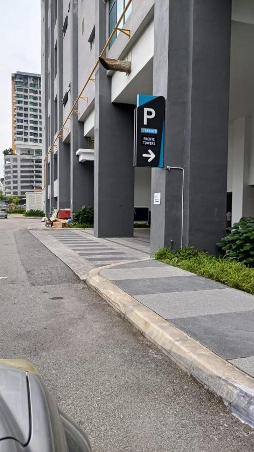 Апартаменты Pacific Towers Star Seksyen 13 Pj Jaya One Parking Pool Kitchen Петалинг-Джая Экстерьер фото