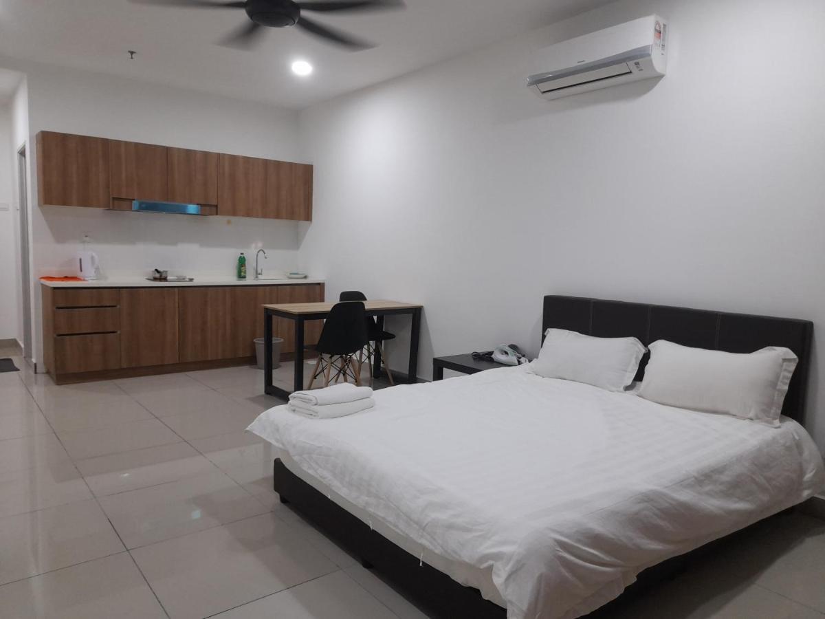 Апартаменты Pacific Towers Star Seksyen 13 Pj Jaya One Parking Pool Kitchen Петалинг-Джая Экстерьер фото