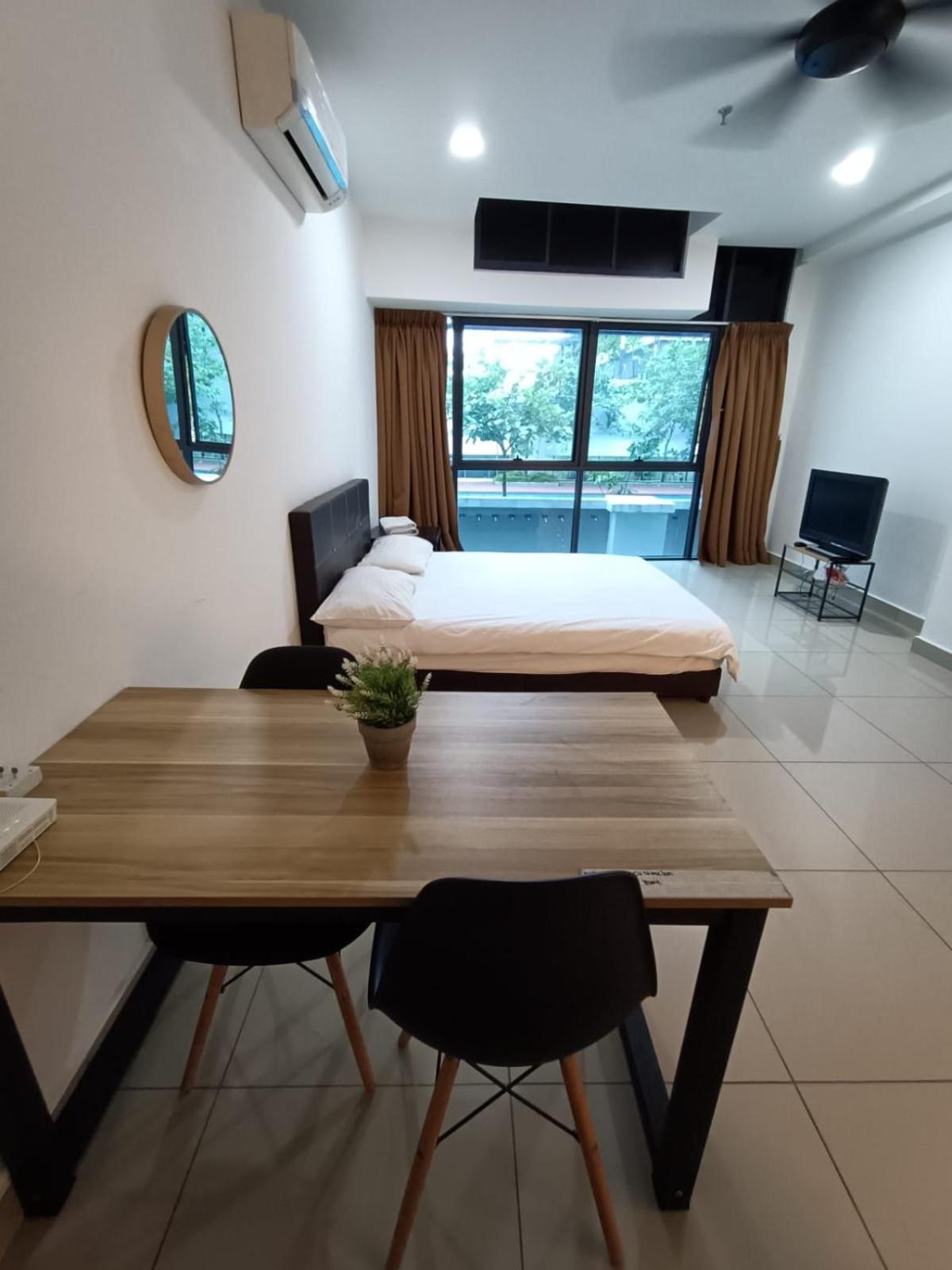 Апартаменты Pacific Towers Star Seksyen 13 Pj Jaya One Parking Pool Kitchen Петалинг-Джая Экстерьер фото